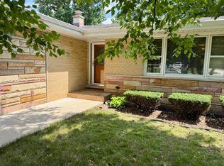 115 S Cedar Ave, Wood Dale, IL 60191