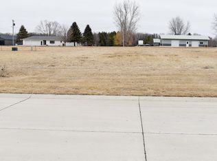 3 Clayton Blvd, Osage, IA 50461