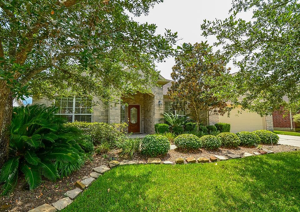 1st image of 17607 Emerald Garden Ln