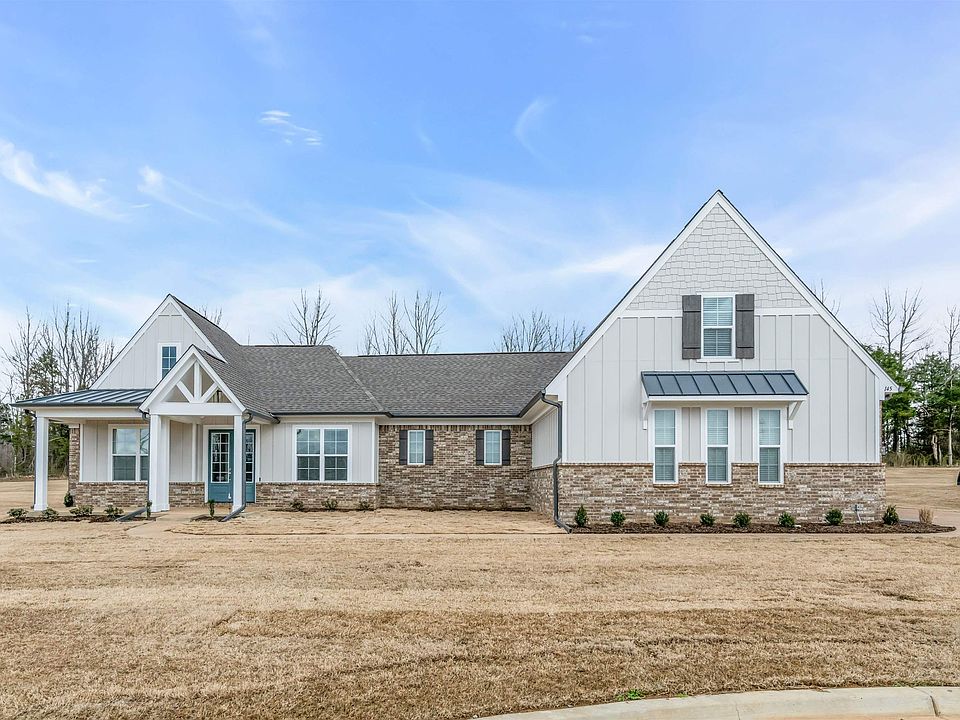 1st image of 145 Rolling Hill Dr
