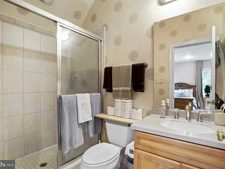 9864 Walker Glen Ct — Photo 39