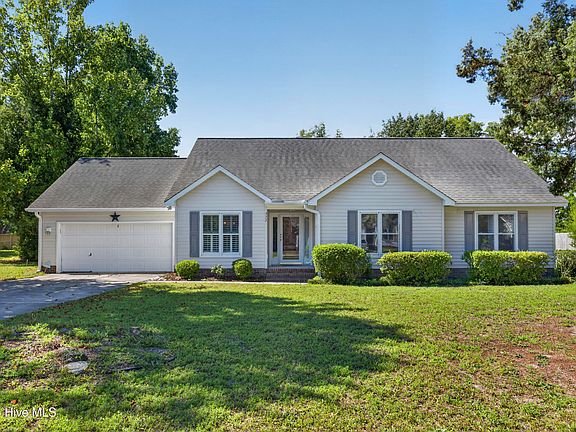 2nd image of 322 Oakland Drive