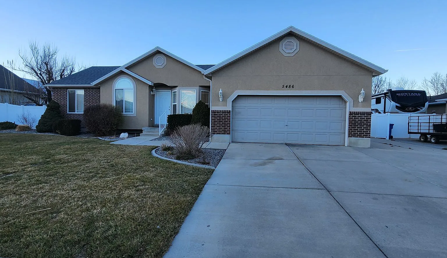 Herriman 6 Bedroom Home!! — Photo 1