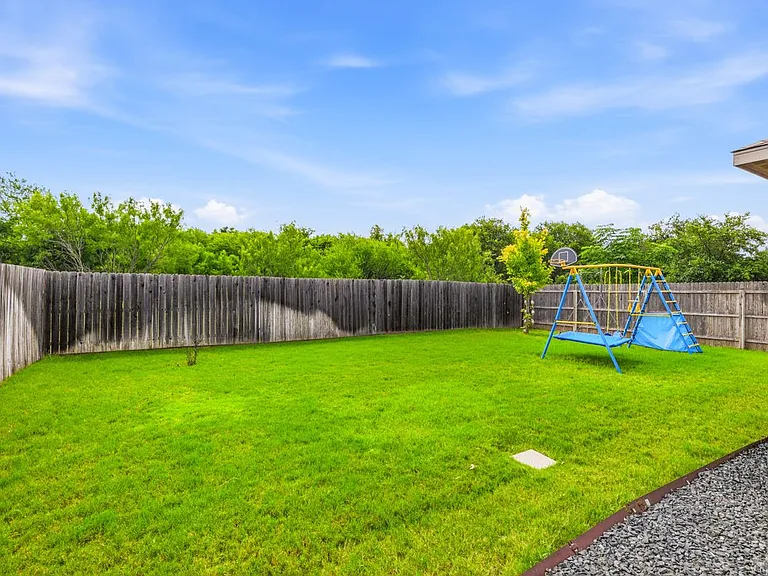12422 Chena Lk — Photo 14