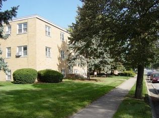 307 S State St, Champaign, IL 61820