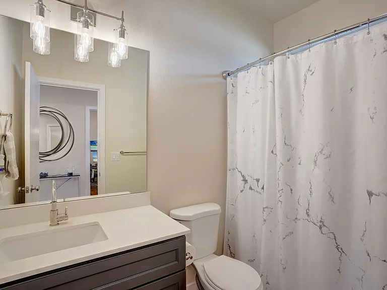 124 Homer Ave SW — Photo 20