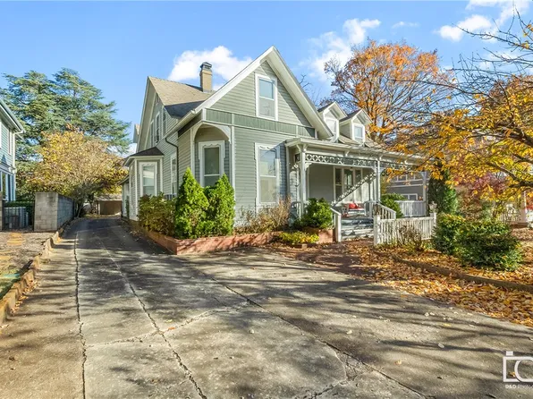 322 N Washington Ave, Fayetteville, AR 72701