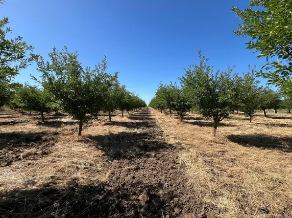 3397 Best Rd, Yuba City, CA 95993