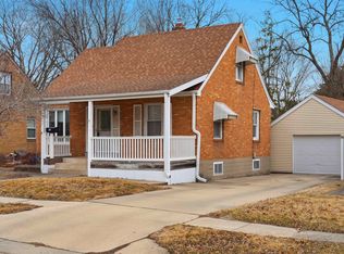 838 N Dement Ave, Dixon, IL 61021