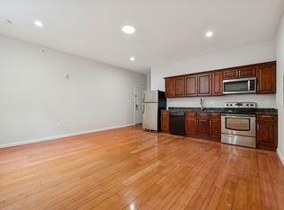 1204 Chestnut St APT 202, Philadelphia, PA 19107