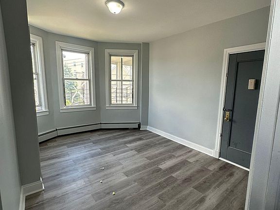 2nd image of 363 Walnut St #2S