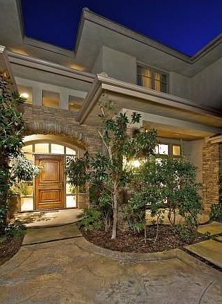 2nd image of 5299 Meadows Del Mar