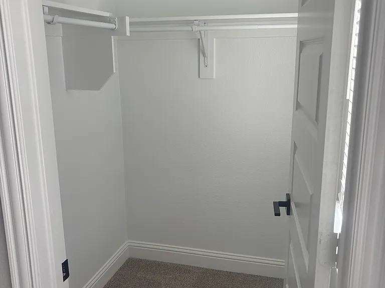 7863 Manilla Dr — Photo 18
