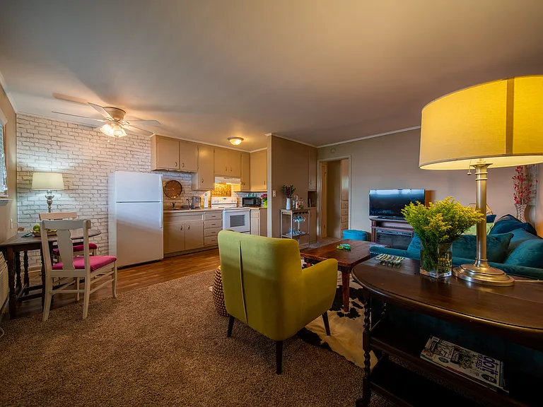 1417 S Trenton Ave #7 — Photo 2