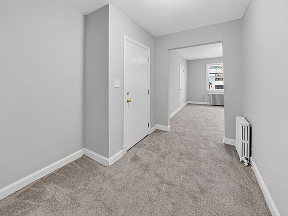 5th image of 1421 Staples St NE #3