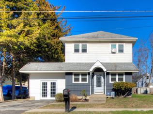 401 W Chestnut St, Clayton, NJ 08312