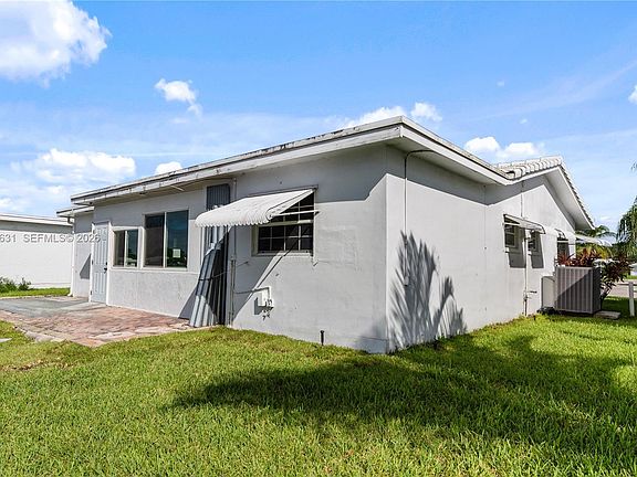 5th image of 8300 NW 59th St