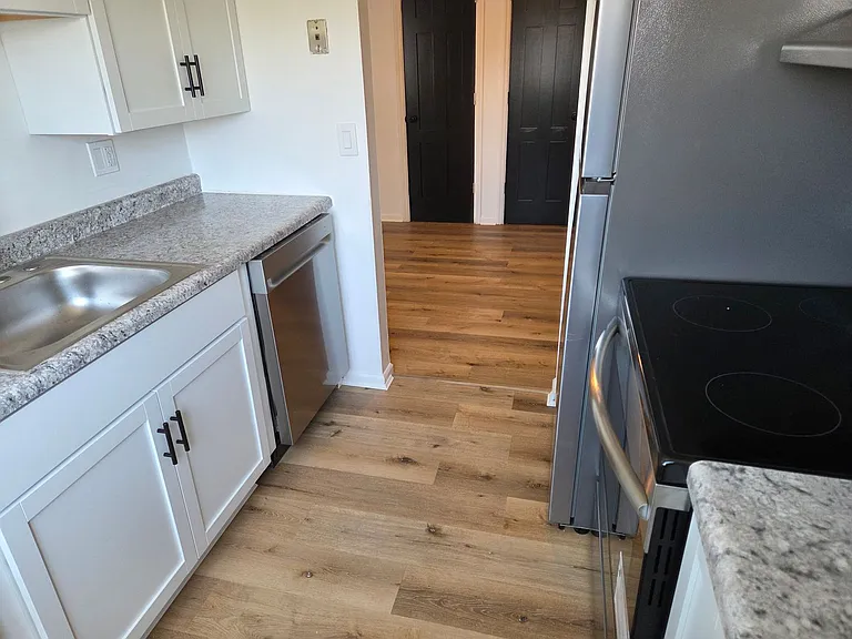 Sage Terrace Apartments — Photo 22