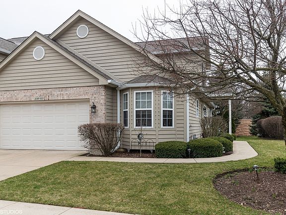 2nd image of 29W483 Big Woods Dr
