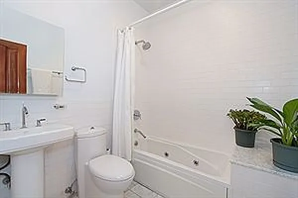 Sold by Douglas Elliman | media 10