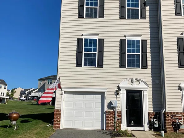 88 Green View Dr, Pottstown, PA 19464