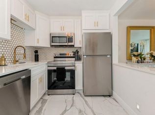 1830 Embassy Dr APT 503, West Palm Beach, FL 33401