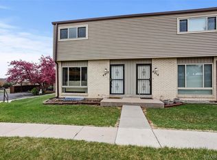 4212 W Pondview Dr, Littleton, CO 80123