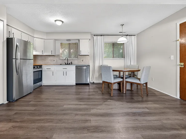 3712 Hampton Blvd — Photo 5