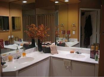 3rd image of 3225 NE 184th St APT 10106