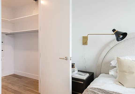 4th image of 69 Adams St #12I