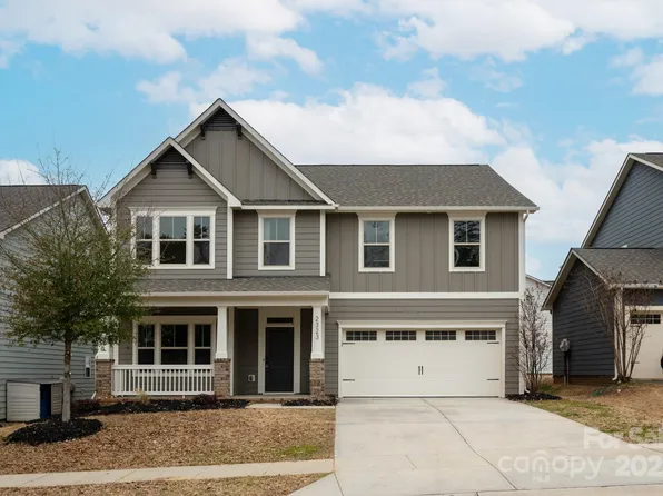 2323 Glenway Trail Ct, Pineville, NC 28134