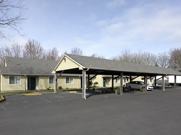 2900 22nd Ave APT 6, Forest Grove, OR 97116