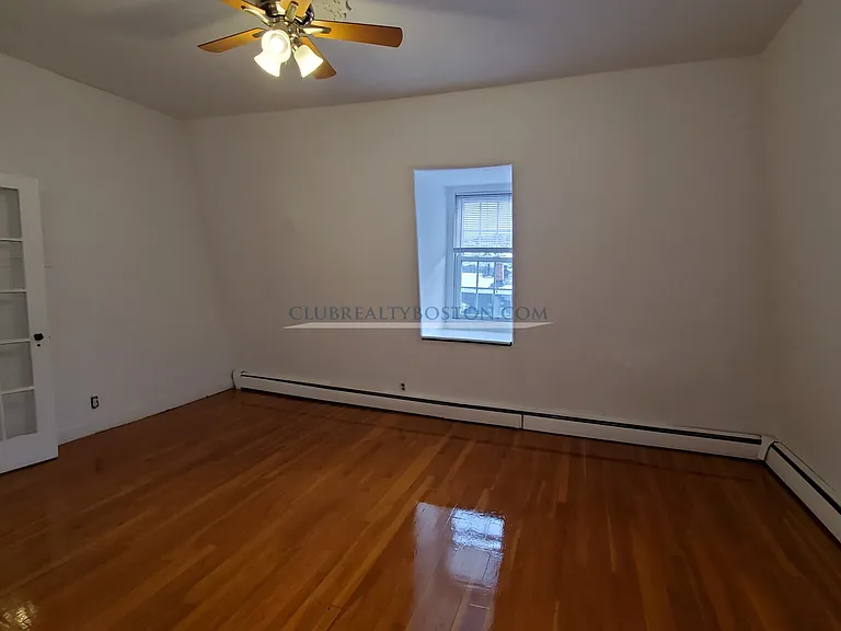 23 Bigelow St #3 — Photo 10