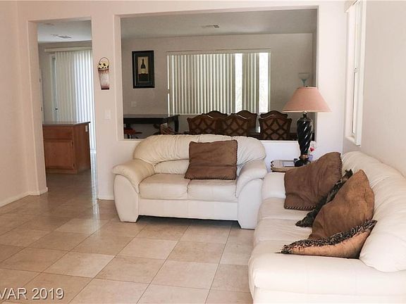3rd image of 8938 Sierra Linda Dr