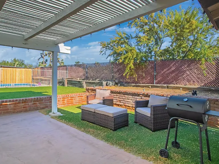 7607 Lucerne Vista Ave — Photo 16
