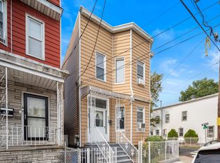 95 Warner Ave, Jersey City, NJ 07305