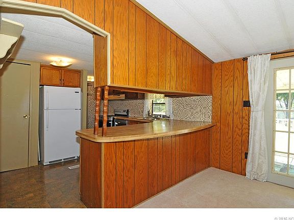 5th image of 10532 W 73rd St S