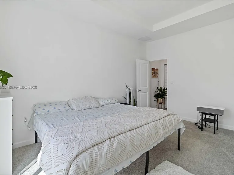 760 SE 13th Ct — Photo 16