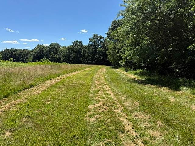 1st image of 642 Audrain Rd