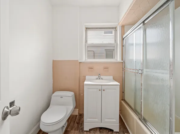 116 Berkeley Ave Floor 2, Bloomfield, NJ 07003