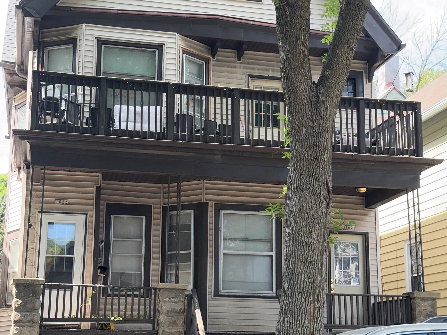 3 bed, $1,450 — Photo 2