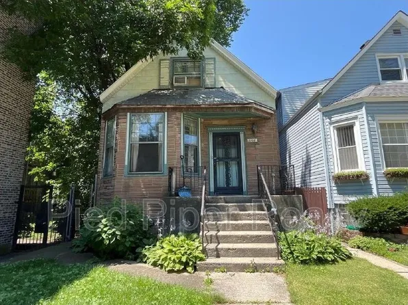 5108 N Winchester Ave #1, Chicago, IL 60640