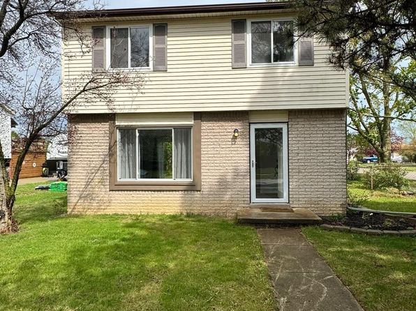 32175 Glaser Rd, Brownstown, MI 48173
