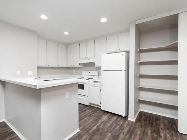 Welcome home to Lake View Park!, 9135 Mast Blvd #130, Santee, CA 92071