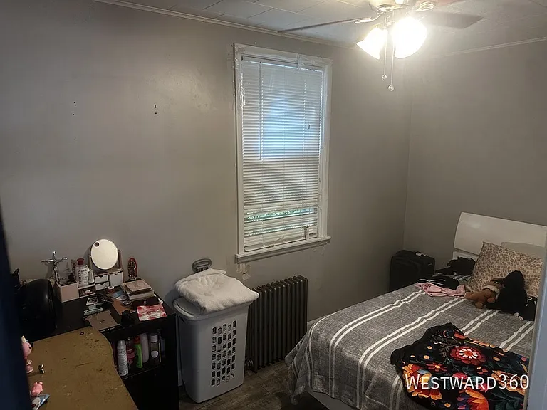 3048 N Drake Ave #1R — Photo 11