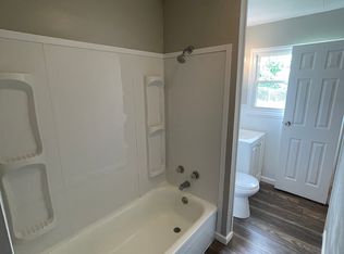 64 E Adams Dr, Cahokia, IL 62206