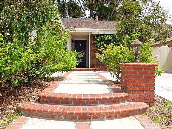 2nd image of 288 College Park Dr