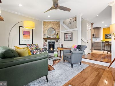 2030 South St APT A, Philadelphia, PA, 19146