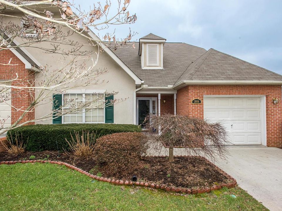 1st image of 2818 Knob Creek Ln