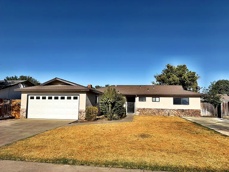 2944 S Linda Vista St — Photo 1